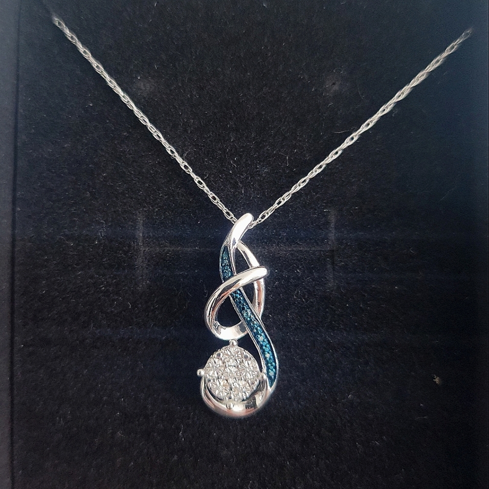 Kay Jewelers Pendant